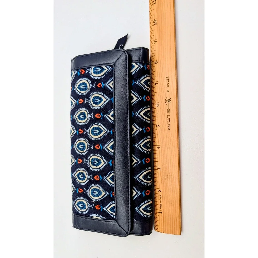 Vera Bradley Night and Day Quilted Trifold Wallet Black White Orange Paisley - Picture 7 of 8